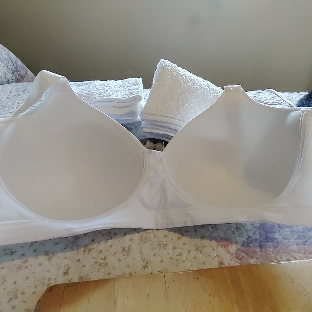 Bra - Picture 3 of 4